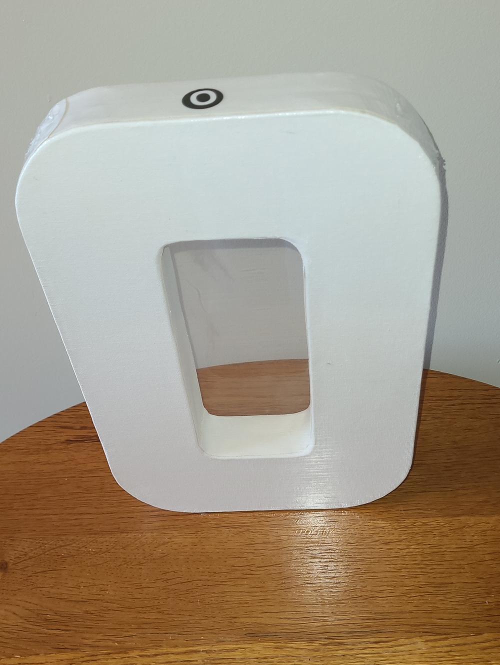 White Letter 'O' Canvas